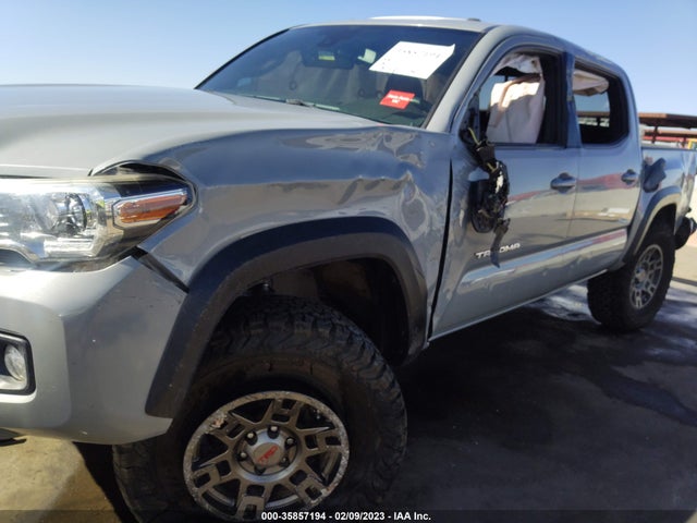2018 Toyota Tacoma, VIN: 3TMCZ5AN6JM140076