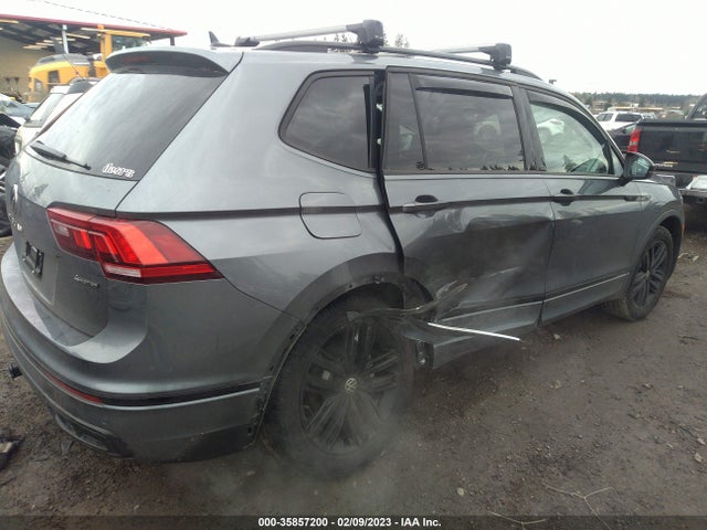 3VV8B7AX4NM095167 Volkswagen Tiguan Se R-line Black