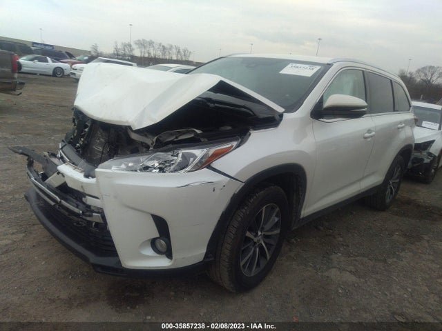 2019 Toyota Highlander, VIN: 5TDKZRFH0KS348588