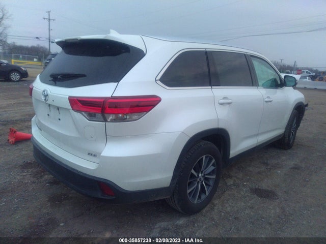 2019 Toyota Highlander, VIN: 5TDKZRFH0KS348588