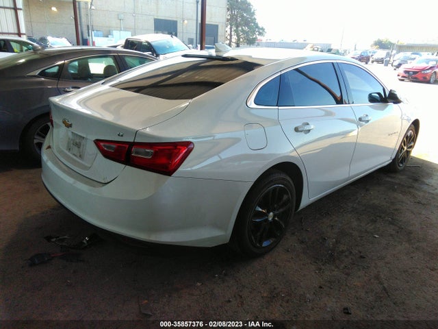 Chevrolet MALIBU LT 2018 1G1ZD5ST7JF215222 Image 4