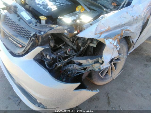 2C4RDGBG3JR222859 Dodge Grand Caravan Se Plus
