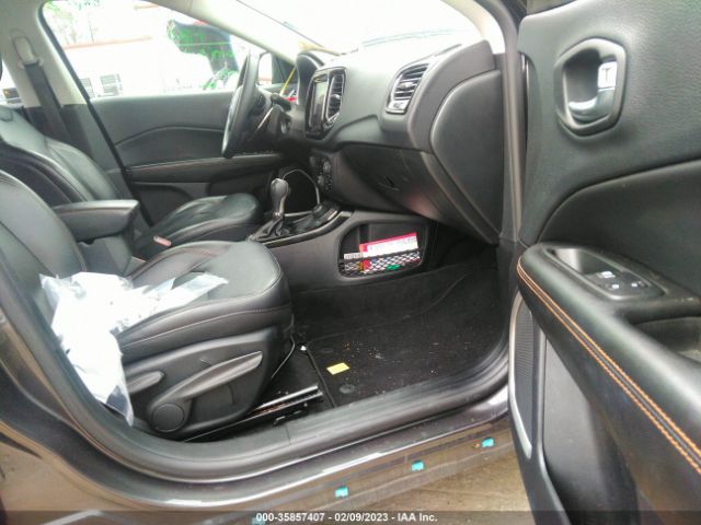2018 JEEP COMPASS 3C4NJDCB9JT267097 Photo 4