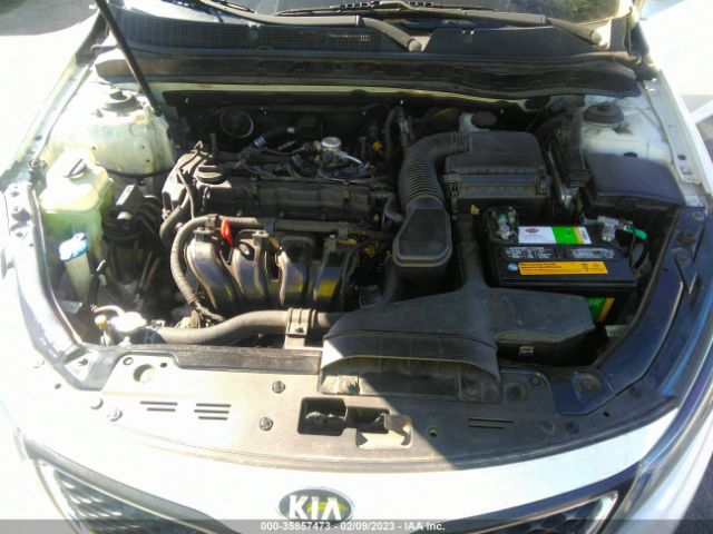 KNAGM4A74F5630442 KIA Optima Lx