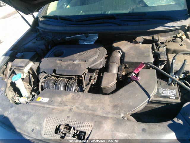 2015 Hyundai Sonata, VIN: 5NPE34AF3FH103772