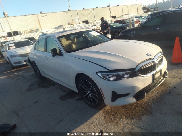 BMW 3 Series 330i 2019 IAAI WBA5R1C55KAJ99114