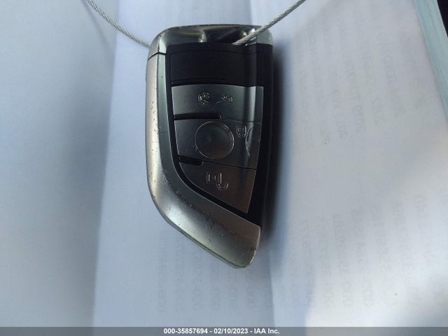 BMW 5 Series 528i 2012 WBAXG5C55CDY28974 Image 3