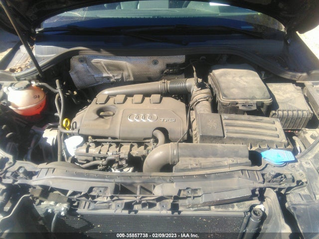 WA1BCCFS2JR027539 Audi Q3 Premium/sport Premium