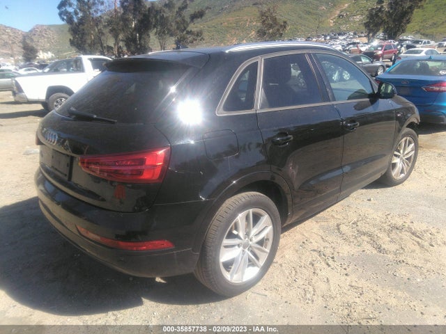 WA1BCCFS2JR027539 Audi Q3 Premium/sport Premium