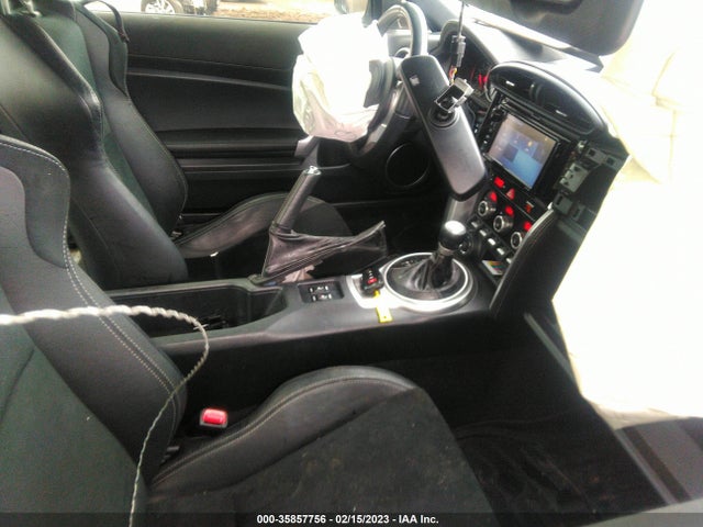 Toyota 86 GT 2018 JF1ZNAE14J8700645 Image 7