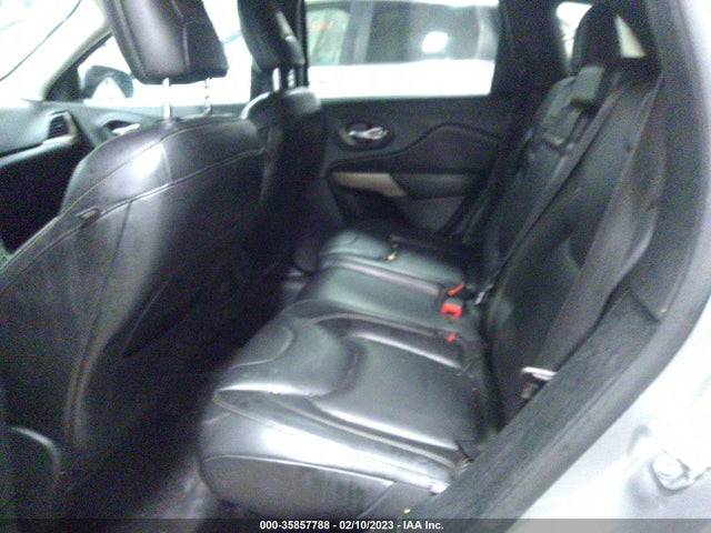 2018 Jeep Cherokee, VIN: 1C4PJMDB0JD564353