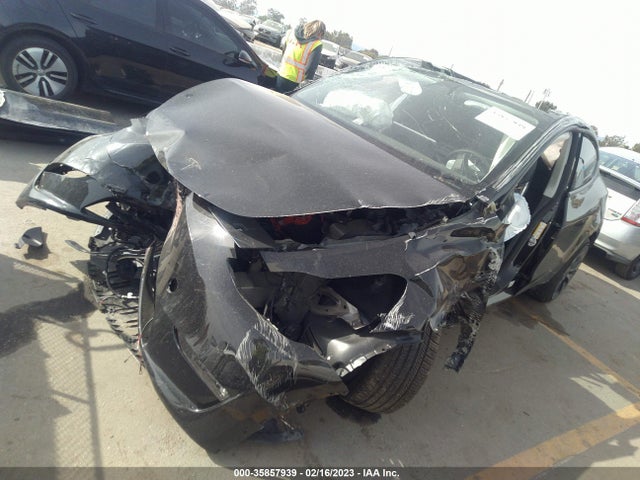 Tesla Model Y Performance 2022 7SAYGDEF4NF530700 Image 2