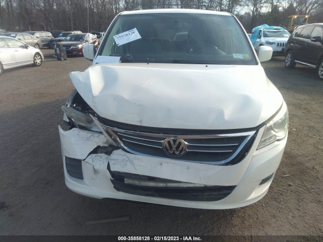 2011 VOLKSWAGEN ROUTAN SE VIN: 2V4RW3DG3BR804676