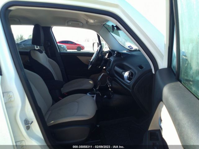 ZACCJABT3FPB94405 Jeep Renegade Latitude