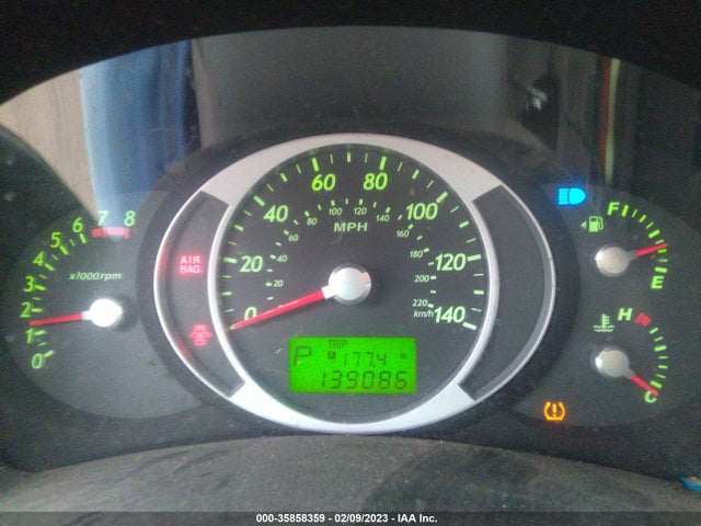 2008 HYUNDAI TUCSON GLS VIN: KM8JM12B38U814138