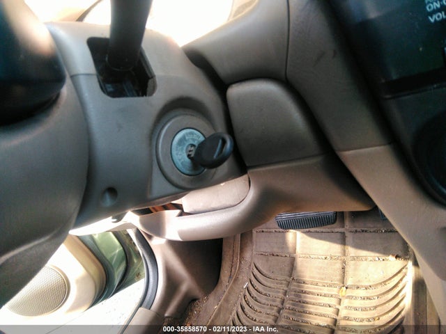 2005 NISSAN SENTRA 1.8 S VIN: 3N1CB51D85L551327