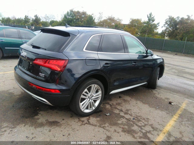 WA1BNAFY3J2216406 Audi Q5 Premium Plus