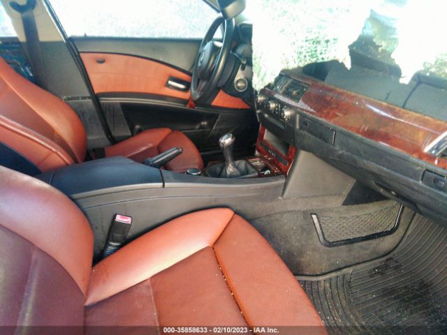 WBANE73537B996798 BMW 5 Series 530i