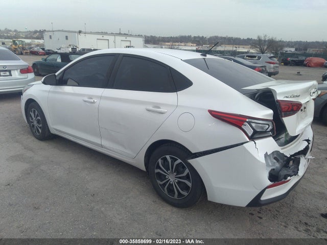Hyundai ACCENT SE 2019 3KPC24A35KE069624 Image 3