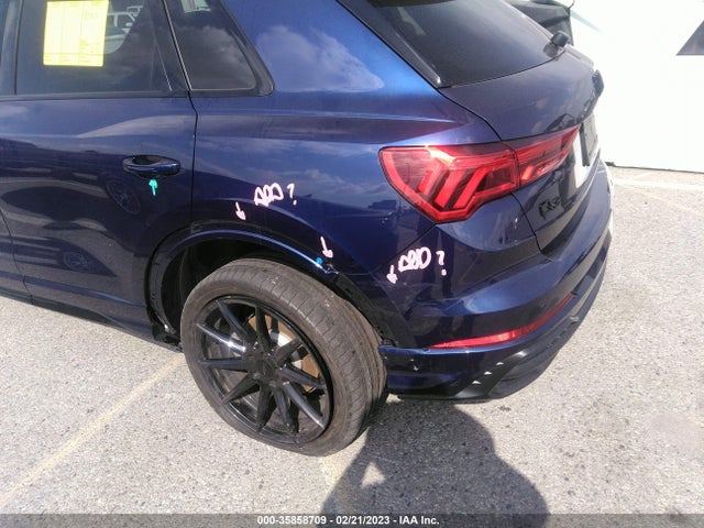 WA1DECF38M1068854 Audi Q3 S Line Premium