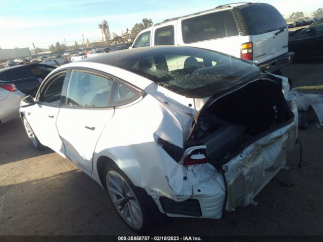 5YJ3E1EA6NF302942 Tesla MODEL 3