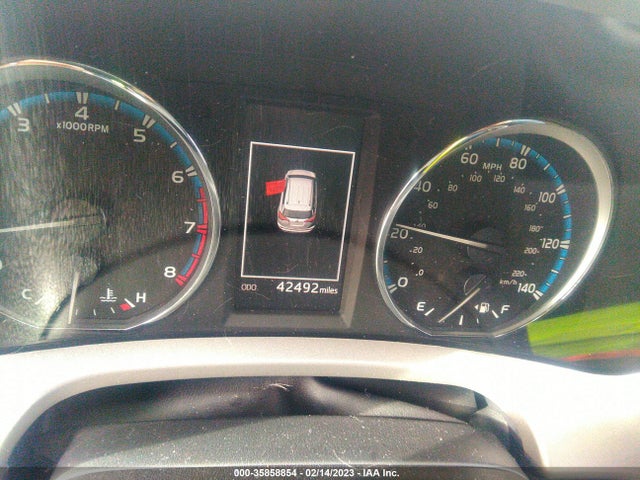 2017 Toyota RAV4, VIN: 2T3YFREV3HW397026