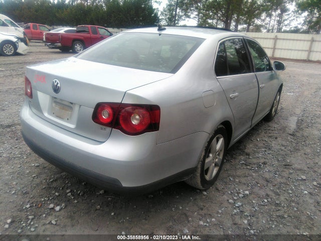 3VWRM71K58M193952 Volkswagen Jetta Sedan Se/sel