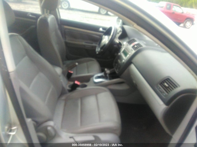 3VWRM71K58M193952 Volkswagen Jetta Sedan Se/sel
