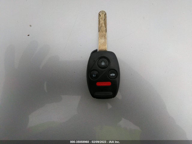 2007 HONDA ACCORD SDN EX/EX-L VIN: 1HGCM56777A202732