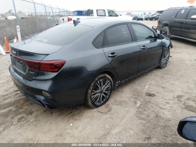 3KPF54AD1NE449769 KIA Forte Gt-line