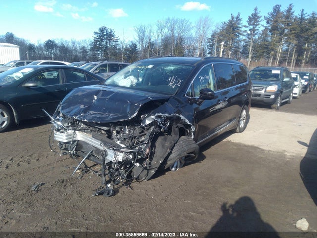 2C4RC1BG8HR611040 Chrysler Pacifica Touring-l