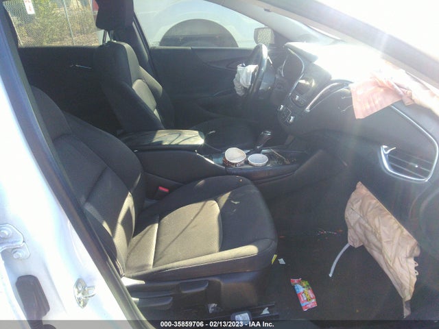 Chevrolet MALIBU LT 2018 1G1ZD5ST1JF170567 Image 5