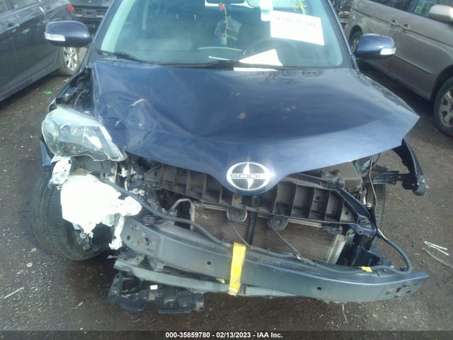 Scion XD 2014 JTKKUPB42E1045067 Image 10