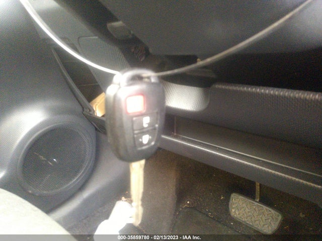 Scion XD 2014 JTKKUPB42E1045067 Image 11