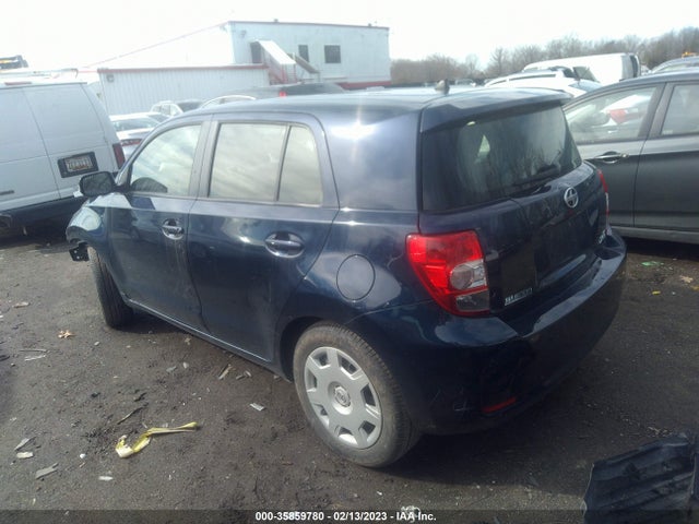 Scion XD 2014 JTKKUPB42E1045067 Image 3