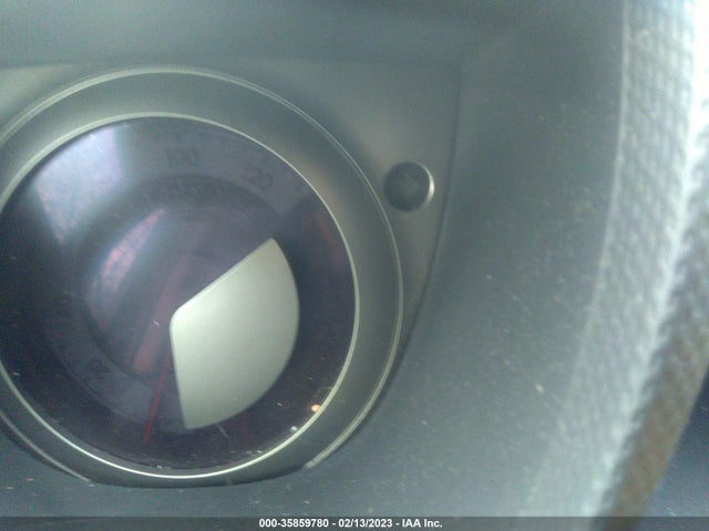 JTKKUPB42E1045067 Scion XD