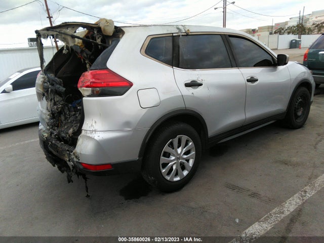 Nissan ROGUE S 2017 KNMAT2MT5HP543083 Image 4