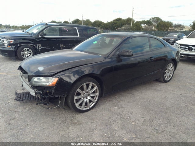 Audi A5 2.0t Premium Plus 2011 WAURFAFR2BA055514 Image 2