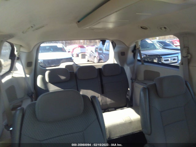 Chrysler Town & Country 2010 2A4RR5D11AR221363 Image 9