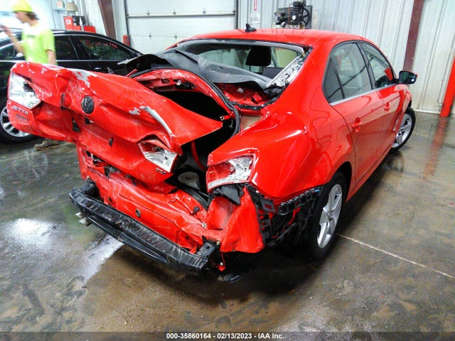 3VWLL7AJ8EM228933 Volkswagen Jetta Sedan Tdi