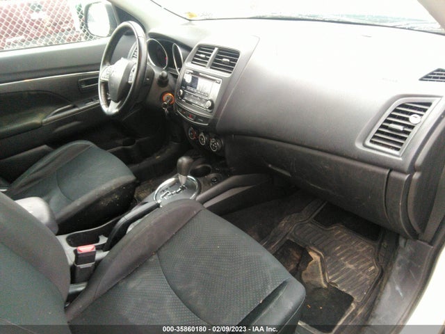2015 Mitsubishi Outlander, VIN: 4A4AR3AU0FE048518