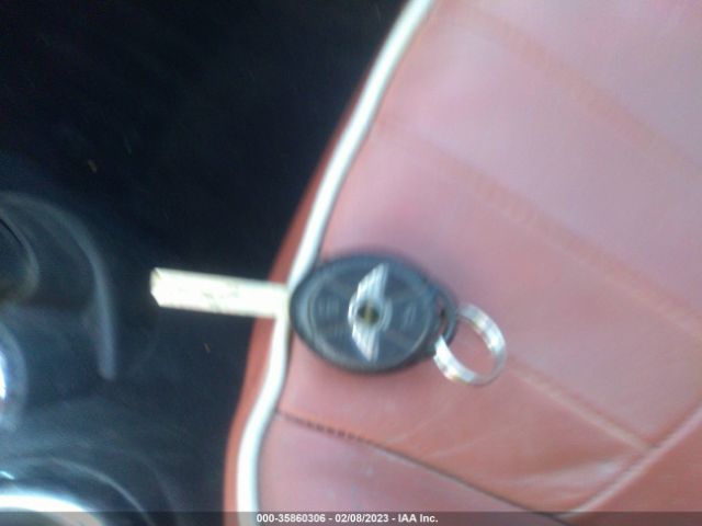 WMWRH33517TJ43943 Mini Cooper Convertible S