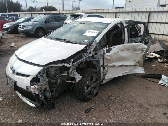 Toyota Prius Four 2015 JTDKN3DU8F0405749 Image 2