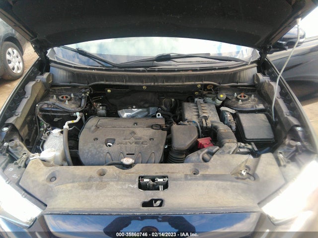 JA4AR3AW5JU018710 Mitsubishi Outlander Sport Se 2.4