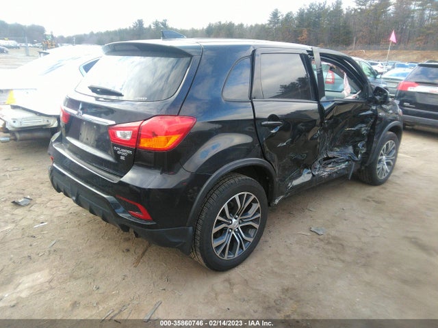 JA4AR3AW5JU018710 Mitsubishi Outlander Sport Se 2.4