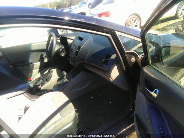 2015 Kia Forte, VIN: KNAFX4A69F5414497