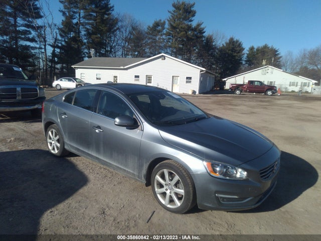 Volvo S60 2016 YV126MFK2G2394035 main image