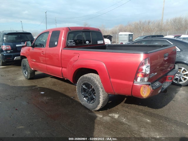 2015 TOYOTA TACOMA VIN: 5TFUX4EN4FX030708