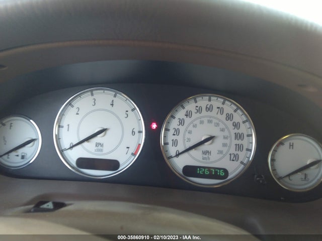 2C3HE66G5YH150810 Chrysler 300M