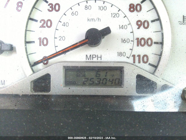 2006 TOYOTA COROLLA CE/S/LE VIN: 2T1BR32E06C582172